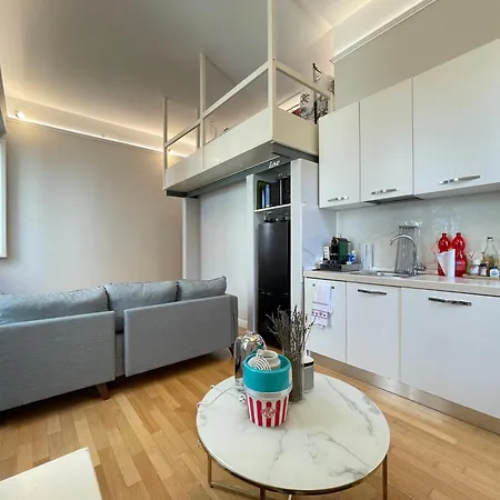 Borghese & Albani - Luxury Loft Διαμέρισμα